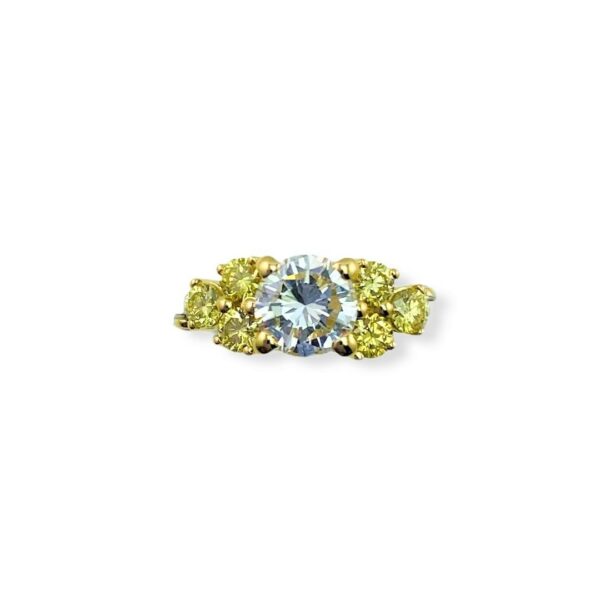 anello-diamanti-fancycolor-diamantigialli-anellidifidanzamento-marikadecesare-gioielli-madeinitaly