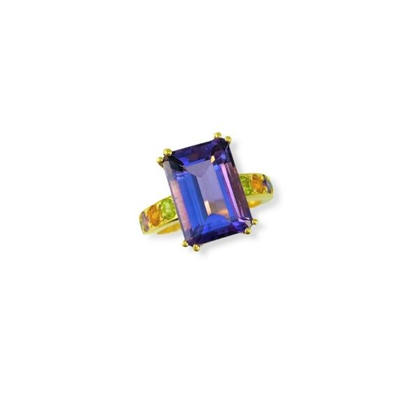 anello-ametista-tormaline-orogiallo-oro18kt-cocktailring-marikadecesare-gioielli-lusso-madeinitaly-design-bijoux